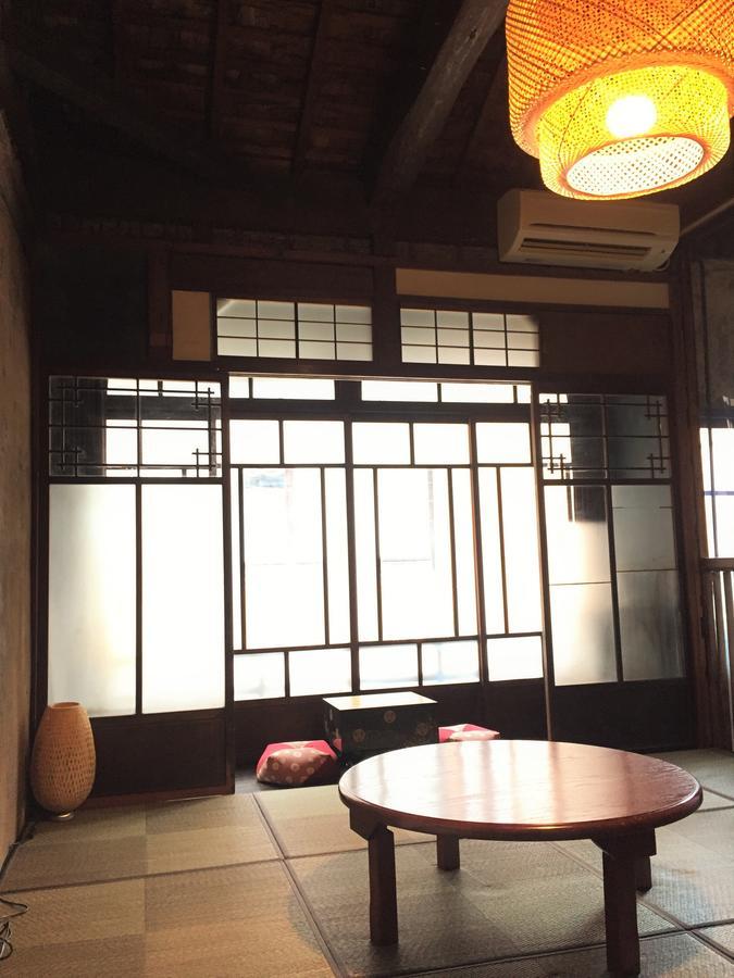 Taberu Tomaru Nijo Castle Kyoto